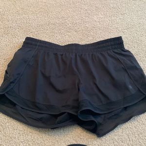 Athleta mesh racer shirt 4”